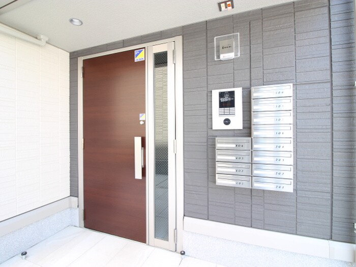 物件外観写真6　(建物設備)