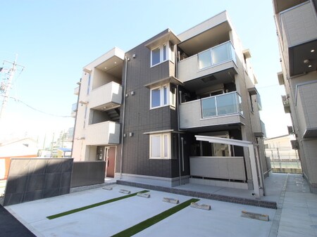 グランテリア楽々園Ｓ外観写真