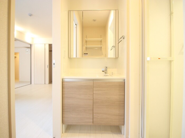 物件内観写真11　(洗面)