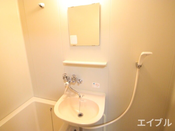 物件内観写真11　(洗面)