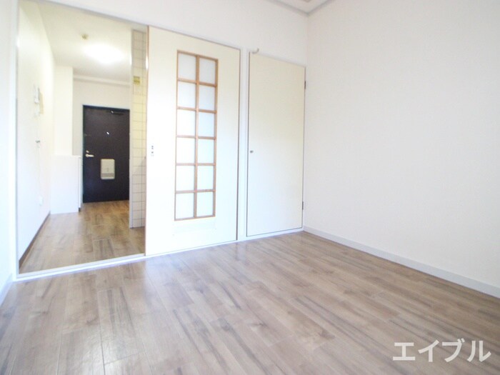 物件内観写真18　(居室)