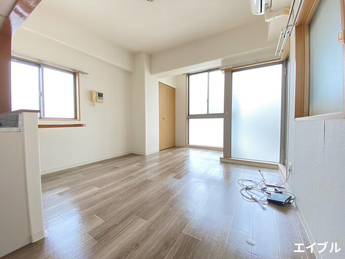 物件内観写真19　(居室)