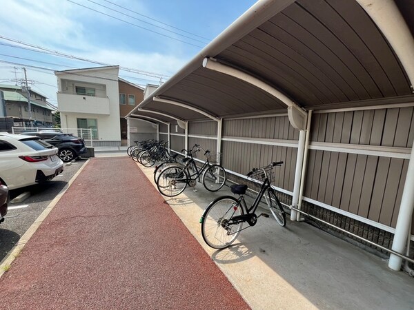 駐輪場