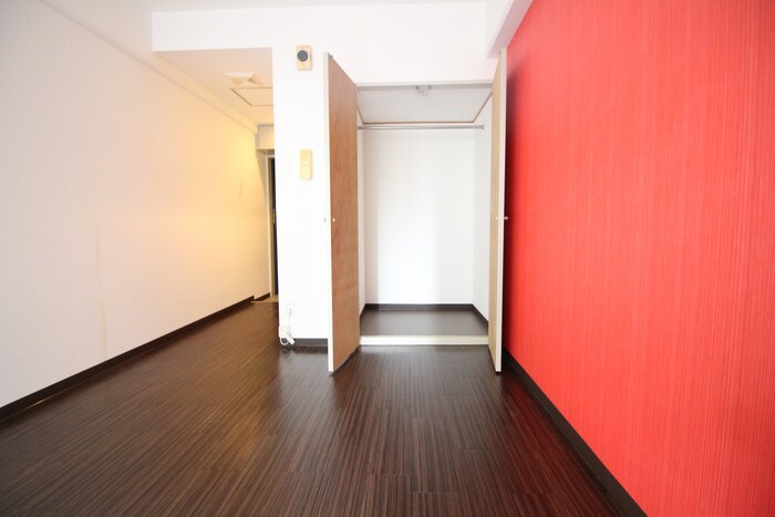 物件内観写真10　(収納)