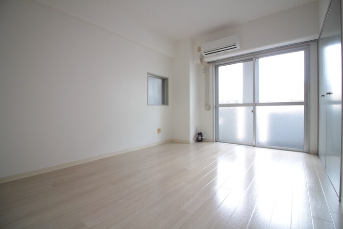 物件内観写真18　(居室)