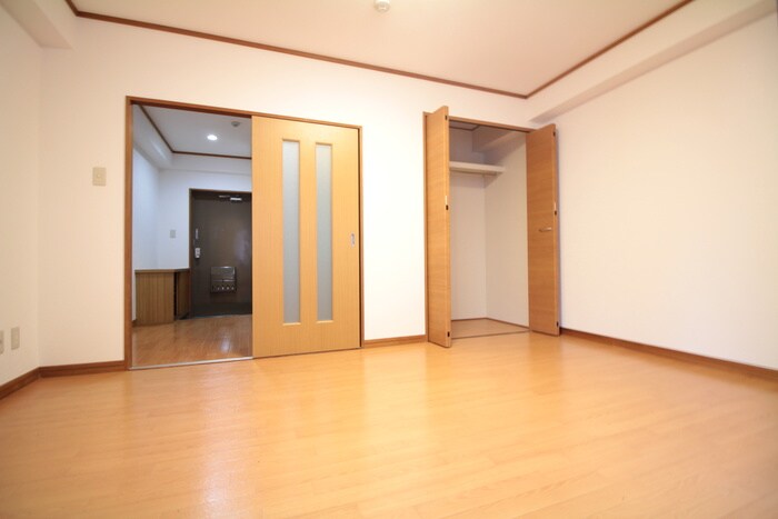 物件内観写真7　(居室)