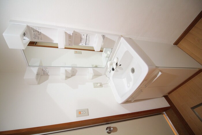 物件内観写真11　(洗面)