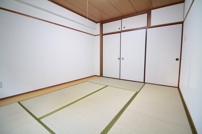 物件内観写真17　(居室)