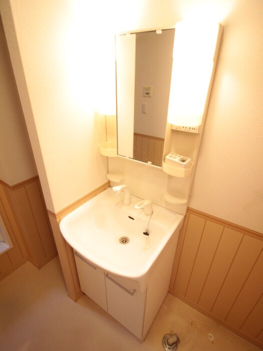 物件内観写真10　(洗面)