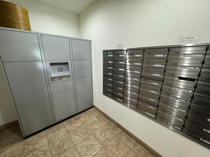 物件外観写真4　(建物設備)