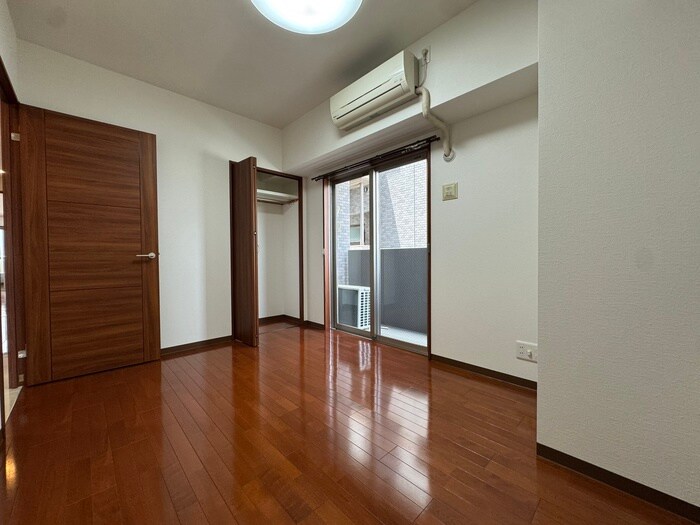 物件内観写真18　(居室)