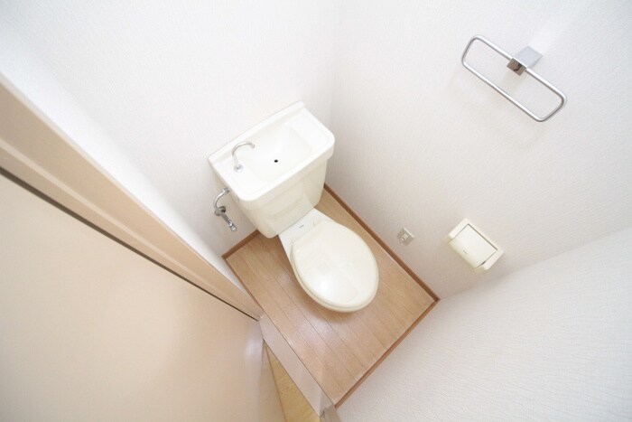 物件内観写真10　(トイレ)