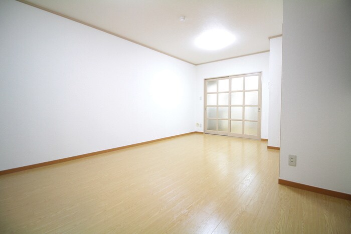 物件内観写真21　(居室)