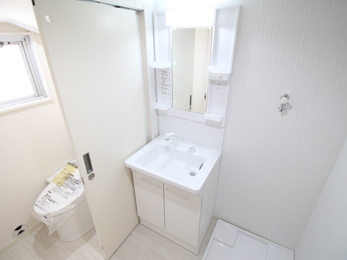 物件内観写真11　(洗面)