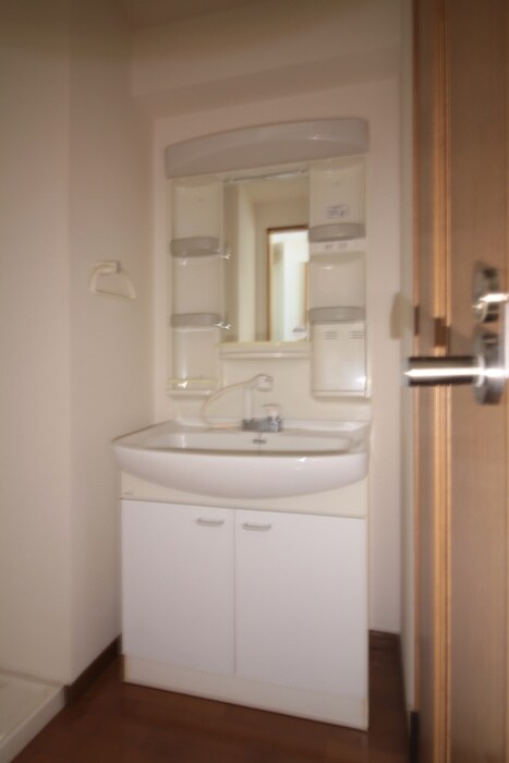 物件内観写真13　(洗面)