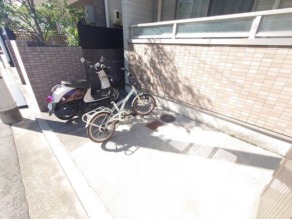 駐輪場