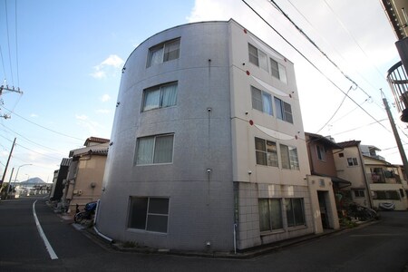 リバーサイド吉島外観写真