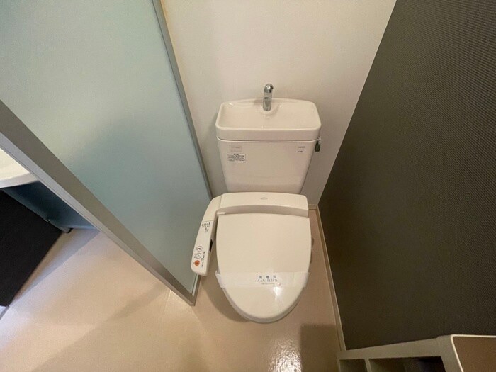 物件内観写真13　(トイレ)