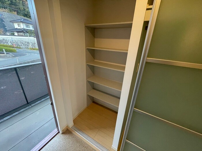 物件内観写真17　(靴箱)