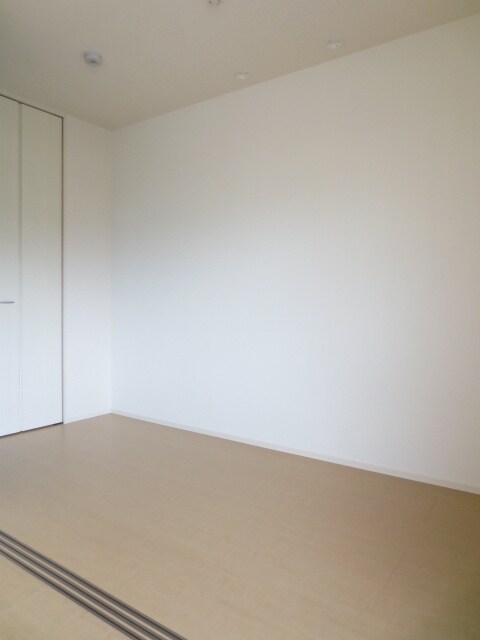 物件内観写真11　(居室)