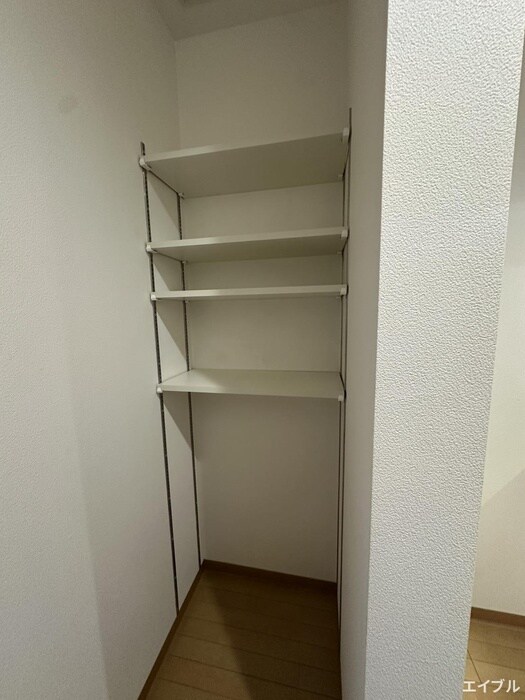物件内観写真20　(収納)