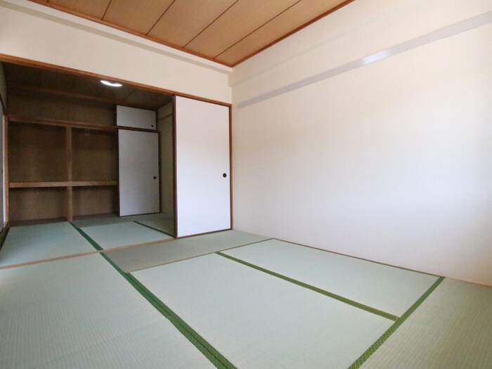 物件内観写真14　(収納)