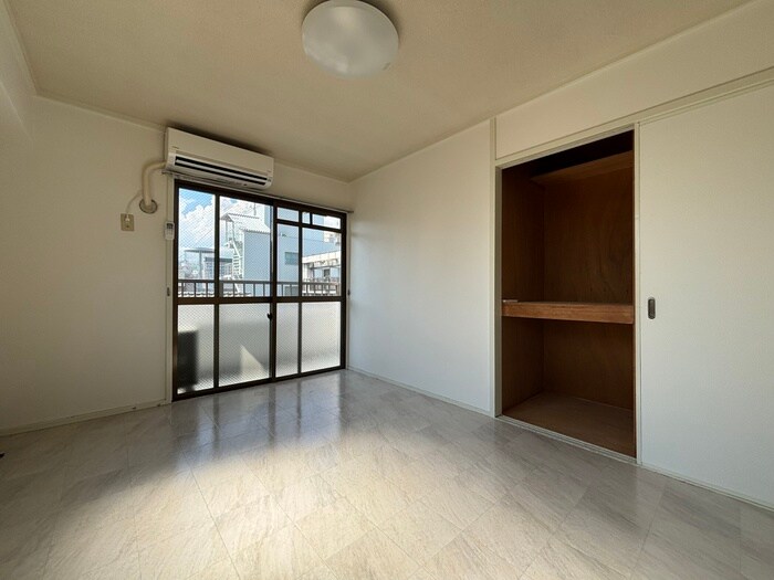 物件内観写真17　(居室)