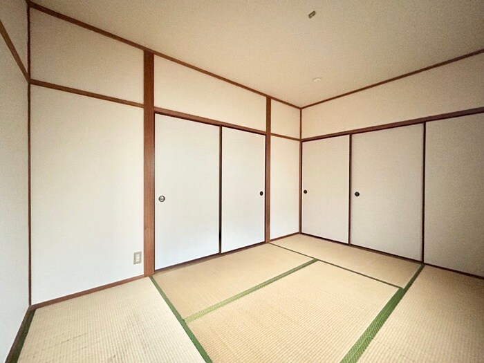 物件内観写真9　(居室)