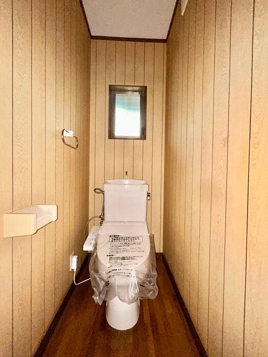 物件内観写真12　(トイレ)