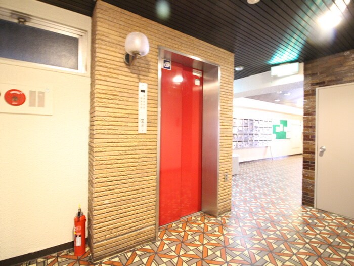 物件外観写真4　(建物設備)