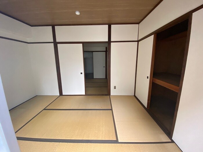 物件内観写真15　(居室)