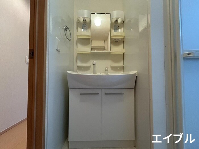 物件内観写真13　(洗面)