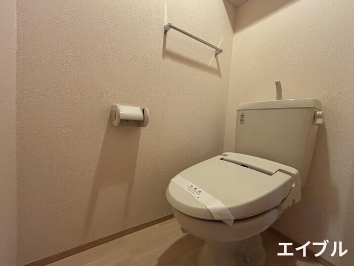 物件内観写真14　(トイレ)