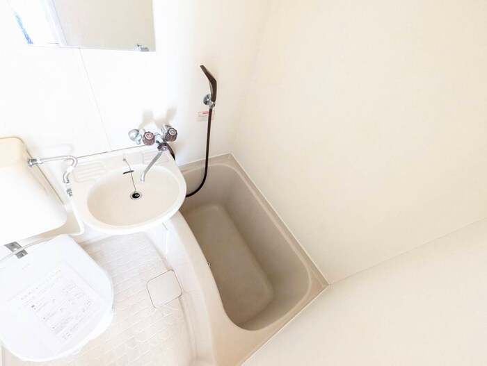 物件内観写真8　(バス／シャワールーム等)