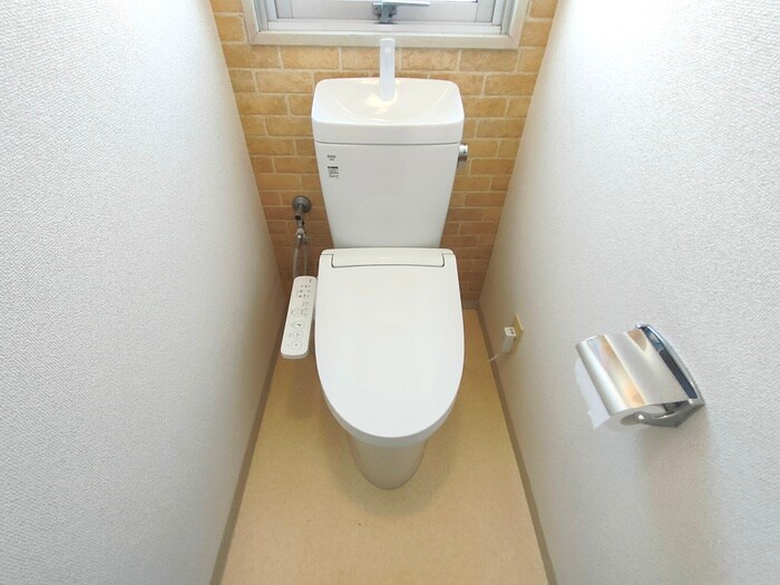 物件内観写真10　(トイレ)