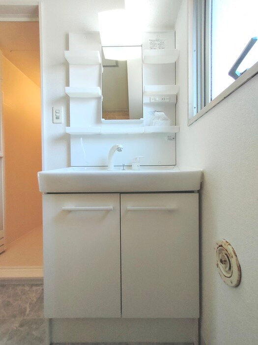 物件内観写真11　(洗面)