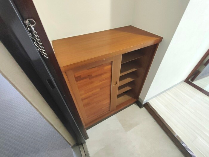 物件内観写真12　(靴箱)