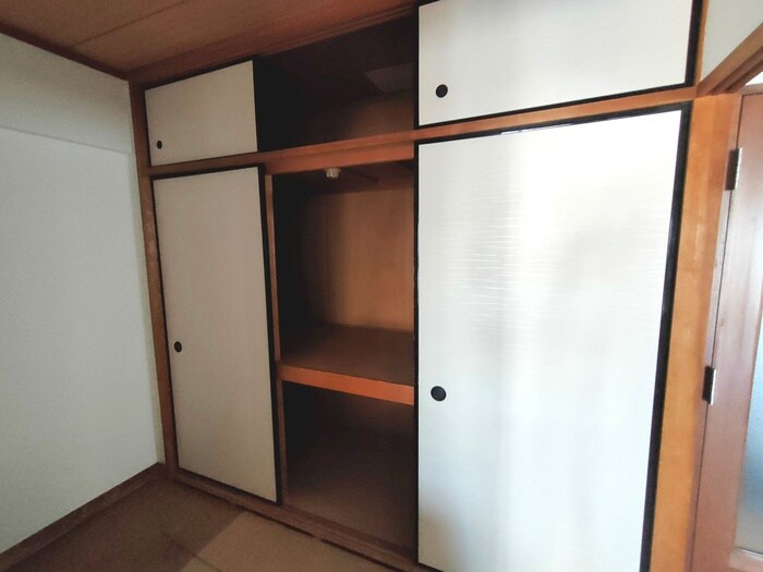 物件内観写真13　(収納)
