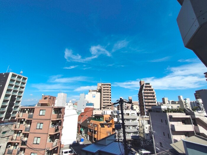 物件内観写真15　(室内からの展望)