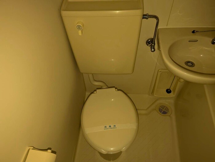 物件内観写真8　(トイレ)