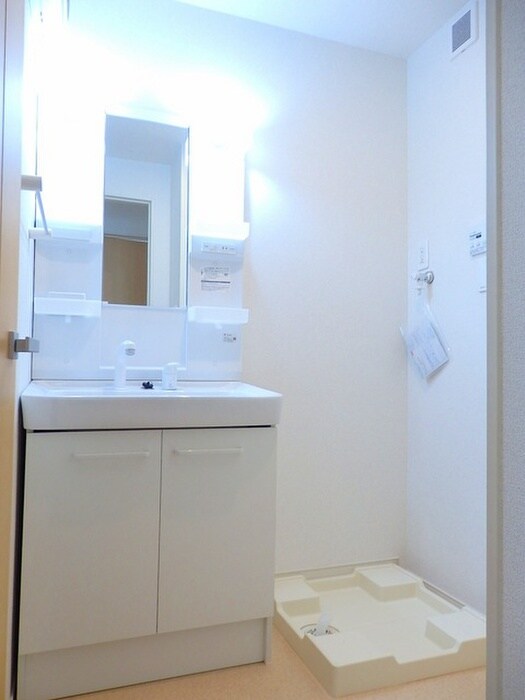 物件内観写真7　(洗面)