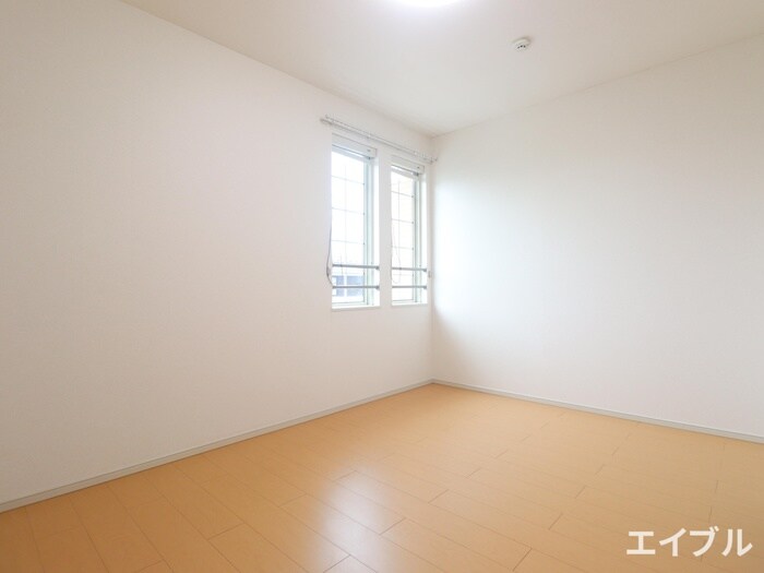 物件内観写真13　(居室)