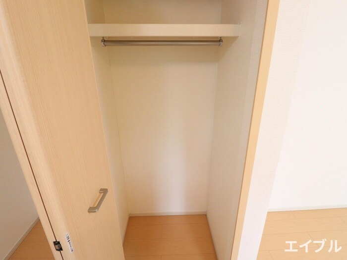 物件内観写真14　(収納)