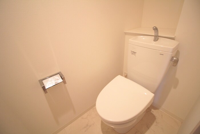 物件内観写真10　(トイレ)