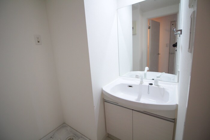 物件内観写真11　(洗面)