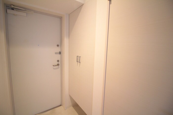 物件内観写真12　(靴箱)