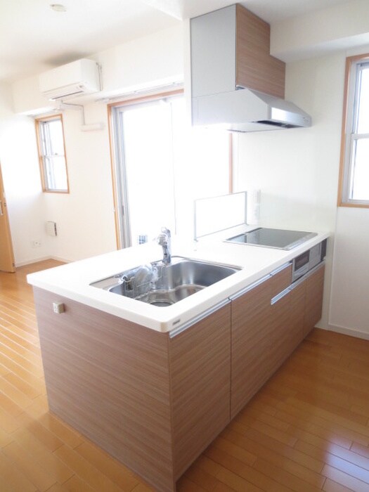 物件内観写真8　(キッチン)