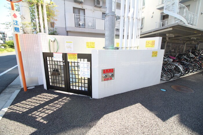 物件外観写真6　(建物設備)