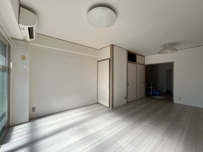 物件内観写真11　(居室)