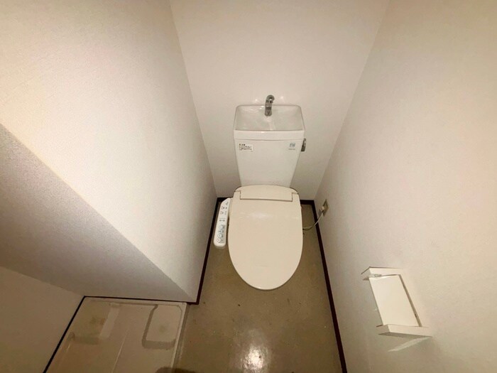 物件内観写真10　(トイレ)